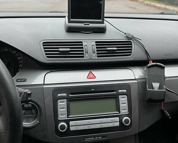 Серый Фольксваген Пассат, объемом двигателя 1.97 л и пробегом 285 тыс. км за 5800 $, фото 31 на Automoto.ua