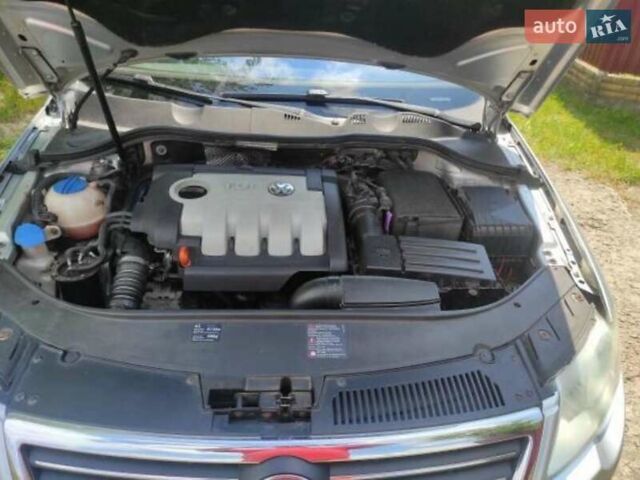 Фольксваген Пассат 2007 в Киеве на Automoto.ua Серый Фольксваген Пассат, объемом двигателя 1.97 л и пробегом 270 тыс. км за 7200 $, фото 44 на Automoto.ua