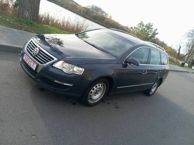 Сірий Фольксваген Пассат, об'ємом двигуна 2 л та пробігом 250 тис. км за 2500 $, фото 1 на Automoto.ua