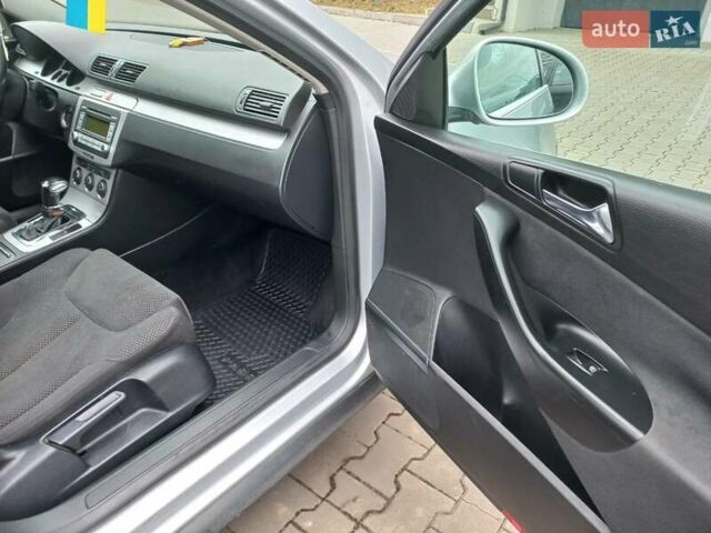 Серый Фольксваген Пассат, объемом двигателя 2 л и пробегом 312 тыс. км за 6700 $, фото 17 на Automoto.ua