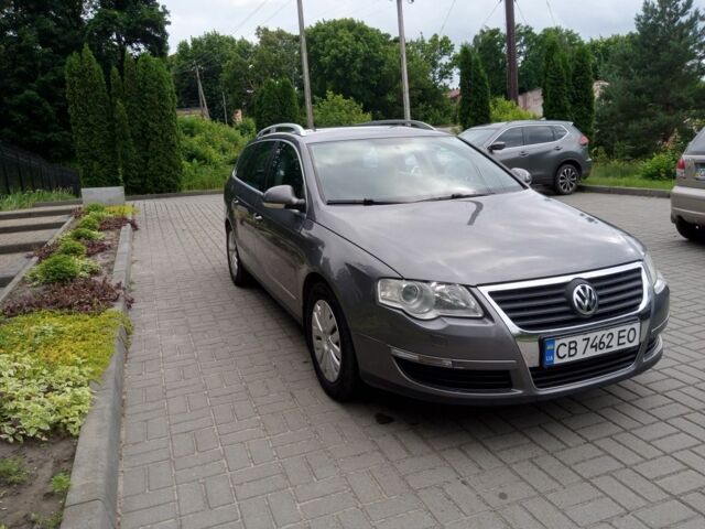 Сірий Фольксваген Пассат, об'ємом двигуна 2 л та пробігом 208 тис. км за 4900 $, фото 1 на Automoto.ua