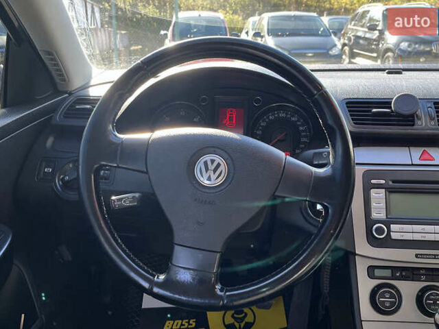 Сірий Фольксваген Пассат, об'ємом двигуна 1.97 л та пробігом 260 тис. км за 5999 $, фото 9 на Automoto.ua