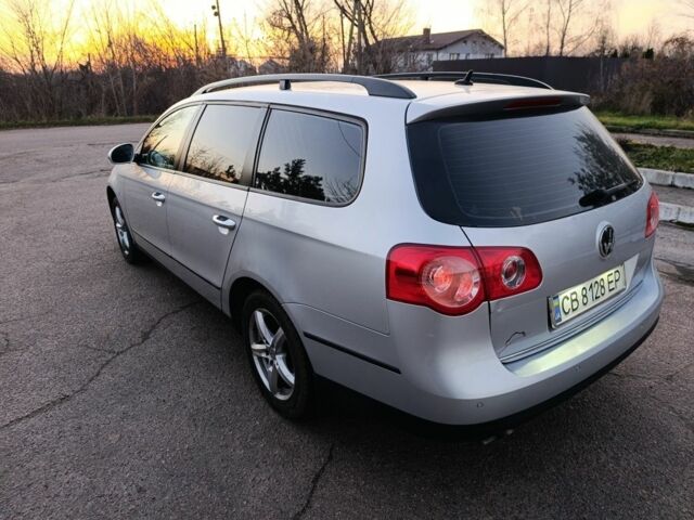 Серый Фольксваген Пассат, объемом двигателя 2 л и пробегом 280 тыс. км за 5000 $, фото 3 на Automoto.ua