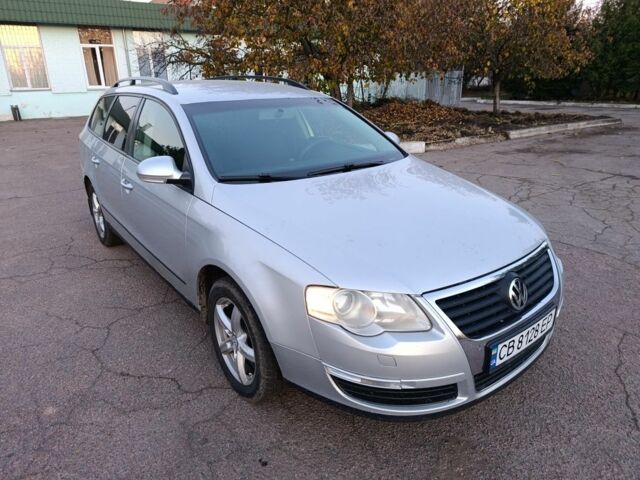 Серый Фольксваген Пассат, объемом двигателя 2 л и пробегом 280 тыс. км за 5000 $, фото 1 на Automoto.ua