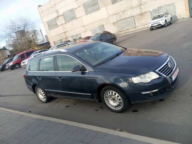 Сірий Фольксваген Пассат, об'ємом двигуна 2 л та пробігом 250 тис. км за 2500 $, фото 3 на Automoto.ua