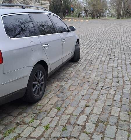 Серый Фольксваген Пассат, объемом двигателя 1.97 л и пробегом 400 тыс. км за 5999 $, фото 8 на Automoto.ua