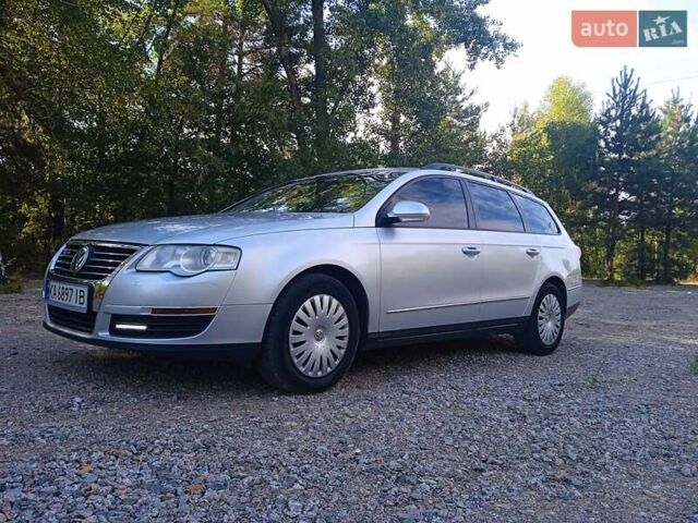 Серый Фольксваген Пассат, объемом двигателя 1.9 л и пробегом 330 тыс. км за 6000 $, фото 9 на Automoto.ua