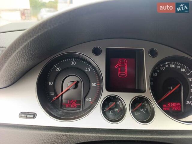 Серый Фольксваген Пассат, объемом двигателя 1.97 л и пробегом 370 тыс. км за 4800 $, фото 12 на Automoto.ua