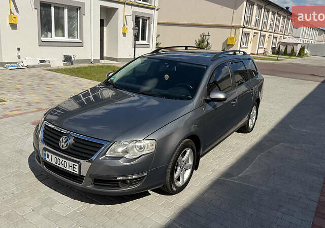 Сірий Фольксваген Пассат, об'ємом двигуна 1.6 л та пробігом 253 тис. км за 6300 $, фото 3 на Automoto.ua