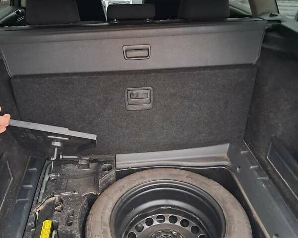 Серый Фольксваген Пассат, объемом двигателя 1.97 л и пробегом 245 тыс. км за 6700 $, фото 32 на Automoto.ua