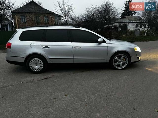 Серый Фольксваген Пассат, объемом двигателя 1.6 л и пробегом 227 тыс. км за 5200 $, фото 4 на Automoto.ua