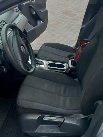 Сірий Фольксваген Пассат, об'ємом двигуна 1.97 л та пробігом 302 тис. км за 6550 $, фото 4 на Automoto.ua