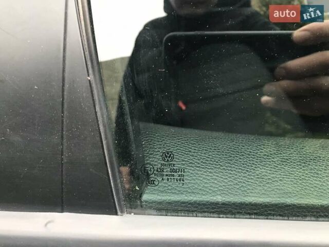 Серый Фольксваген Пассат, объемом двигателя 1.97 л и пробегом 266 тыс. км за 6500 $, фото 46 на Automoto.ua