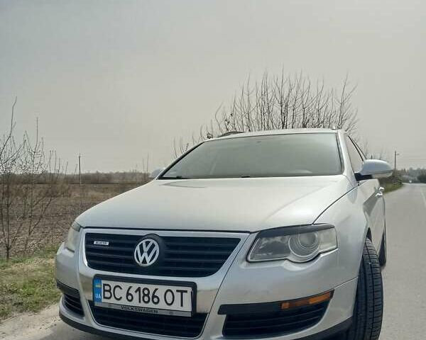 Серый Фольксваген Пассат, объемом двигателя 2 л и пробегом 250 тыс. км за 5300 $, фото 2 на Automoto.ua