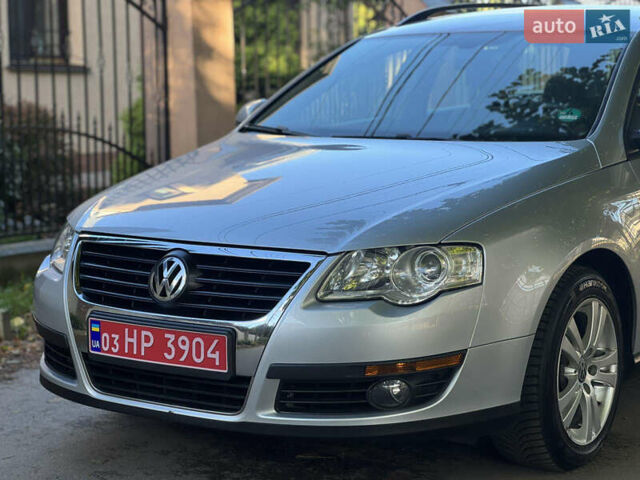 Фольксваген Пассат 2007 в Вознесенске на Automoto.ua Серый Фольксваген Пассат, объемом двигателя 1.6 л и пробегом 185 тыс. км за 6900 $, фото 4 на Automoto.ua