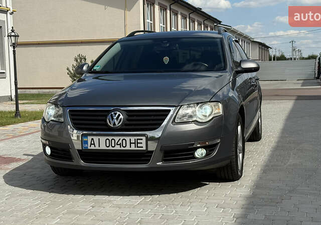 Сірий Фольксваген Пассат, об'ємом двигуна 1.6 л та пробігом 253 тис. км за 6300 $, фото 33 на Automoto.ua