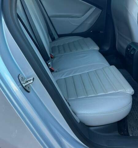 Серый Фольксваген Пассат, объемом двигателя 2 л и пробегом 204 тыс. км за 8500 $, фото 93 на Automoto.ua