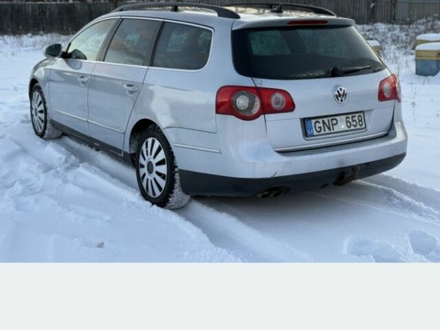 Серый Фольксваген Пассат, объемом двигателя 2 л и пробегом 310 тыс. км за 2700 $, фото 2 на Automoto.ua