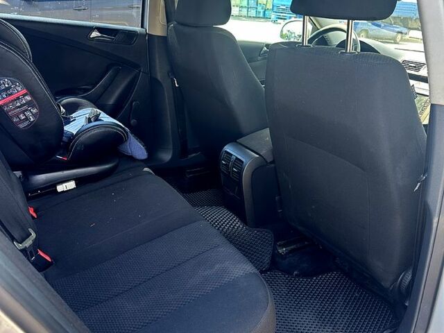 Серый Фольксваген Пассат, объемом двигателя 2 л и пробегом 0 тыс. км за 5500 $, фото 6 на Automoto.ua