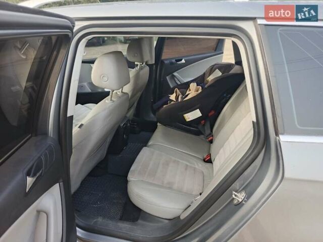 Фольксваген Пассат 2007 у Львові на Automoto.ua Сірий Фольксваген Пассат, об'ємом двигуна 2 л та пробігом 330 тис. км за 5000 $, фото 17 на Automoto.ua