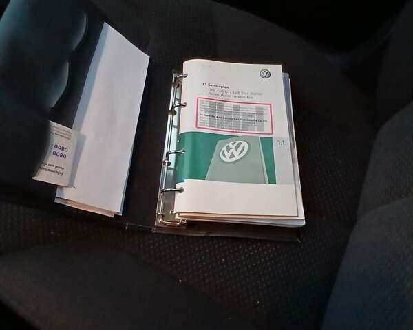 Серый Фольксваген Пассат, объемом двигателя 1.6 л и пробегом 249 тыс. км за 6650 $, фото 6 на Automoto.ua