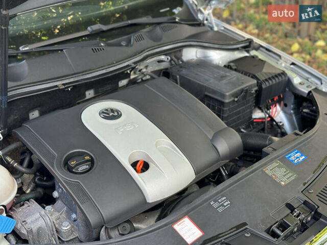 Фольксваген Пассат 2007 в Вознесенске на Automoto.ua Серый Фольксваген Пассат, объемом двигателя 1.6 л и пробегом 185 тыс. км за 6900 $, фото 21 на Automoto.ua