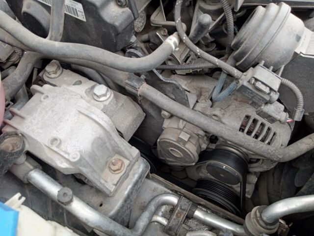 Сірий Фольксваген Пассат, об'ємом двигуна 2 л та пробігом 208 тис. км за 4900 $, фото 8 на Automoto.ua