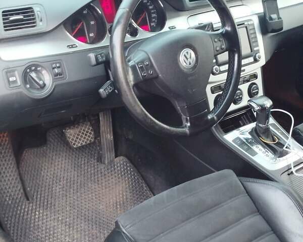 Серый Фольксваген Пассат, объемом двигателя 1.97 л и пробегом 345 тыс. км за 6500 $, фото 18 на Automoto.ua