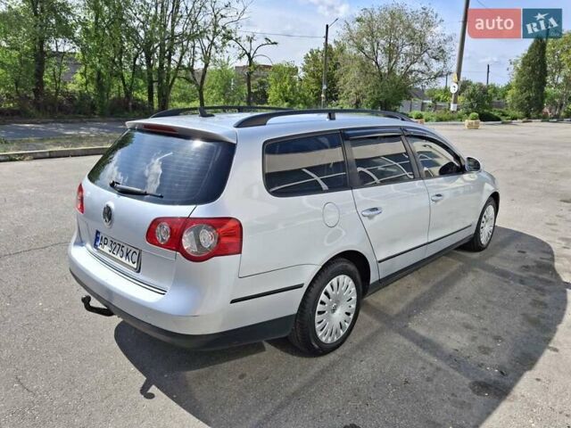 Серый Фольксваген Пассат, объемом двигателя 2 л и пробегом 218 тыс. км за 5300 $, фото 4 на Automoto.ua