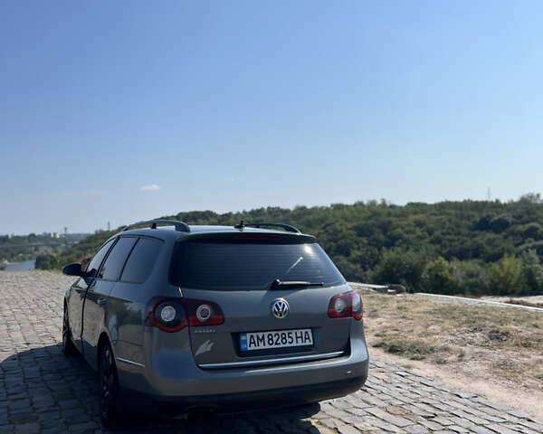 Сірий Фольксваген Пассат, об'ємом двигуна 2 л та пробігом 237 тис. км за 6500 $, фото 6 на Automoto.ua