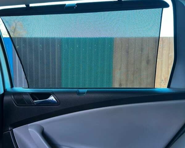 Серый Фольксваген Пассат, объемом двигателя 2 л и пробегом 204 тыс. км за 8500 $, фото 113 на Automoto.ua