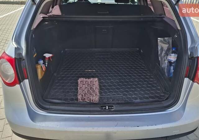 Серый Фольксваген Пассат, объемом двигателя 1.9 л и пробегом 406 тыс. км за 6500 $, фото 8 на Automoto.ua