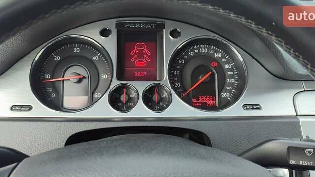 Серый Фольксваген Пассат, объемом двигателя 1.97 л и пробегом 326 тыс. км за 6499 $, фото 9 на Automoto.ua