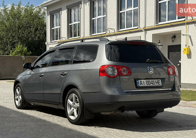 Сірий Фольксваген Пассат, об'ємом двигуна 1.6 л та пробігом 253 тис. км за 6300 $, фото 39 на Automoto.ua