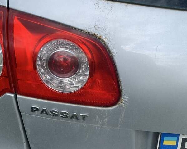 Серый Фольксваген Пассат, объемом двигателя 1.97 л и пробегом 272 тыс. км за 5500 $, фото 16 на Automoto.ua