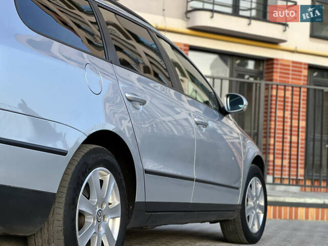 Сірий Фольксваген Пассат, об'ємом двигуна 1.97 л та пробігом 296 тис. км за 6750 $, фото 12 на Automoto.ua