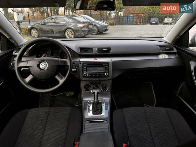 Серый Фольксваген Пассат, объемом двигателя 1.97 л и пробегом 349 тыс. км за 4850 $, фото 27 на Automoto.ua