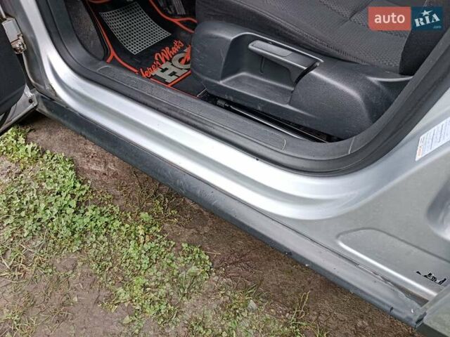 Сірий Фольксваген Пассат, об'ємом двигуна 1.9 л та пробігом 273 тис. км за 5999 $, фото 7 на Automoto.ua