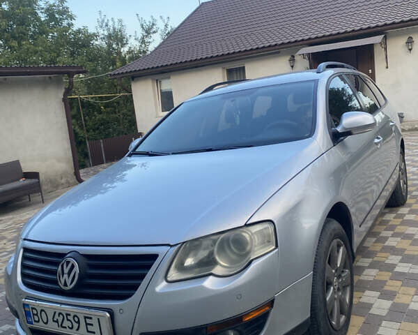Сірий Фольксваген Пассат, об'ємом двигуна 2 л та пробігом 304 тис. км за 6000 $, фото 1 на Automoto.ua