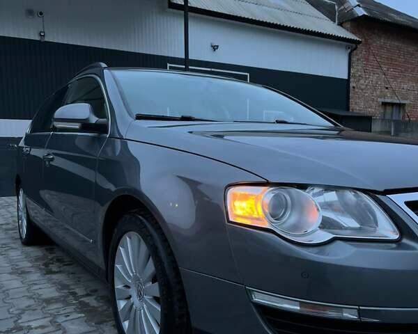 Сірий Фольксваген Пассат, об'ємом двигуна 1.8 л та пробігом 298 тис. км за 5999 $, фото 7 на Automoto.ua