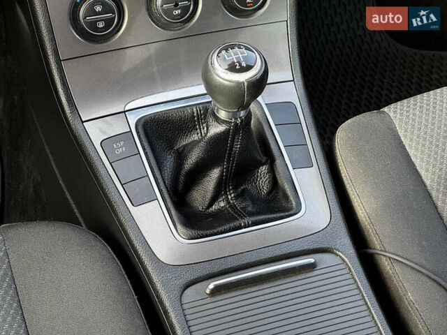 Сірий Фольксваген Пассат, об'ємом двигуна 1.9 л та пробігом 250 тис. км за 5350 $, фото 24 на Automoto.ua