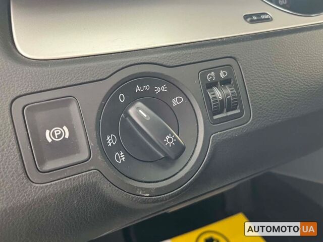 Серый Фольксваген Пассат, объемом двигателя 2 л и пробегом 219 тыс. км за 7900 $, фото 12 на Automoto.ua