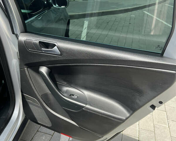 Сірий Фольксваген Пассат, об'ємом двигуна 1.97 л та пробігом 310 тис. км за 6700 $, фото 22 на Automoto.ua