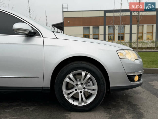 Серый Фольксваген Пассат, объемом двигателя 1.97 л и пробегом 286 тыс. км за 6750 $, фото 12 на Automoto.ua