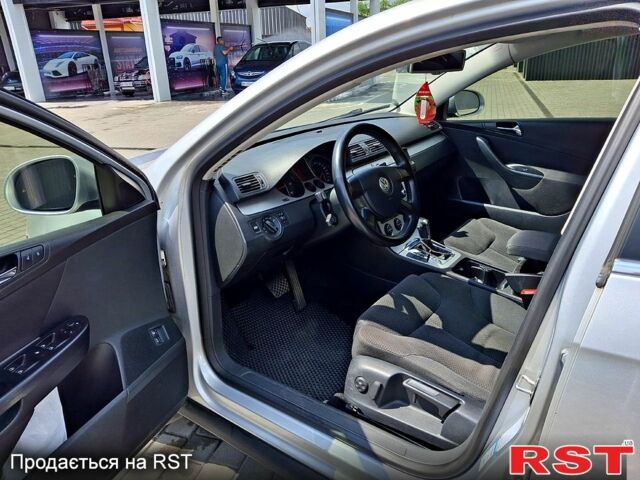 Сірий Фольксваген Пассат, об'ємом двигуна 2 л та пробігом 270 тис. км за 5800 $, фото 2 на Automoto.ua