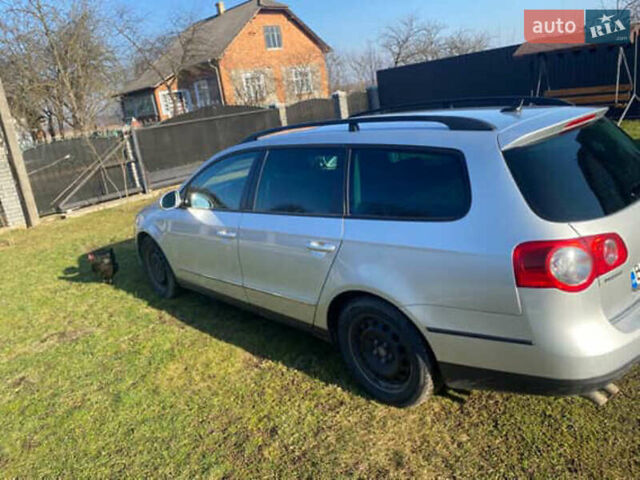 Сірий Фольксваген Пассат, об'ємом двигуна 1.9 л та пробігом 300 тис. км за 6700 $, фото 2 на Automoto.ua