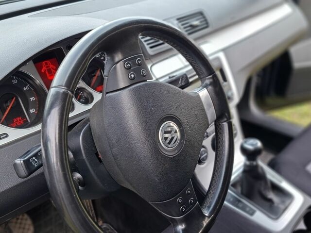 Фольксваген Пассат 2008 в Владимир-Волынский на Automoto.ua Серый Фольксваген Пассат, объемом двигателя 1.8 л и пробегом 210 тыс. км за 6700 $, фото 7 на Automoto.ua