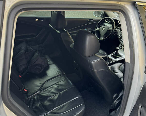 Серый Фольксваген Пассат, объемом двигателя 1.4 л и пробегом 340 тыс. км за 4900 $, фото 8 на Automoto.ua