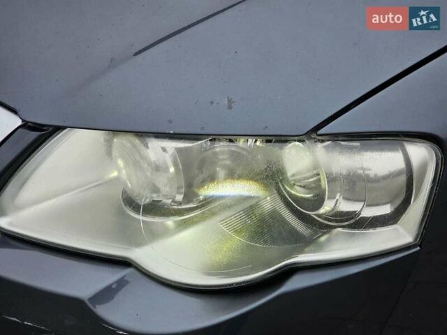 Серый Фольксваген Пассат, объемом двигателя 2 л и пробегом 302 тыс. км за 4650 $, фото 18 на Automoto.ua