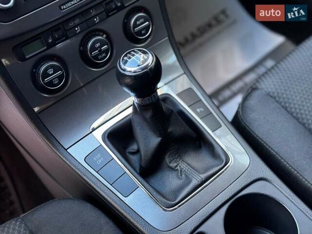 Сірий Фольксваген Пассат, об'ємом двигуна 1.4 л та пробігом 306 тис. км за 4900 $, фото 44 на Automoto.ua